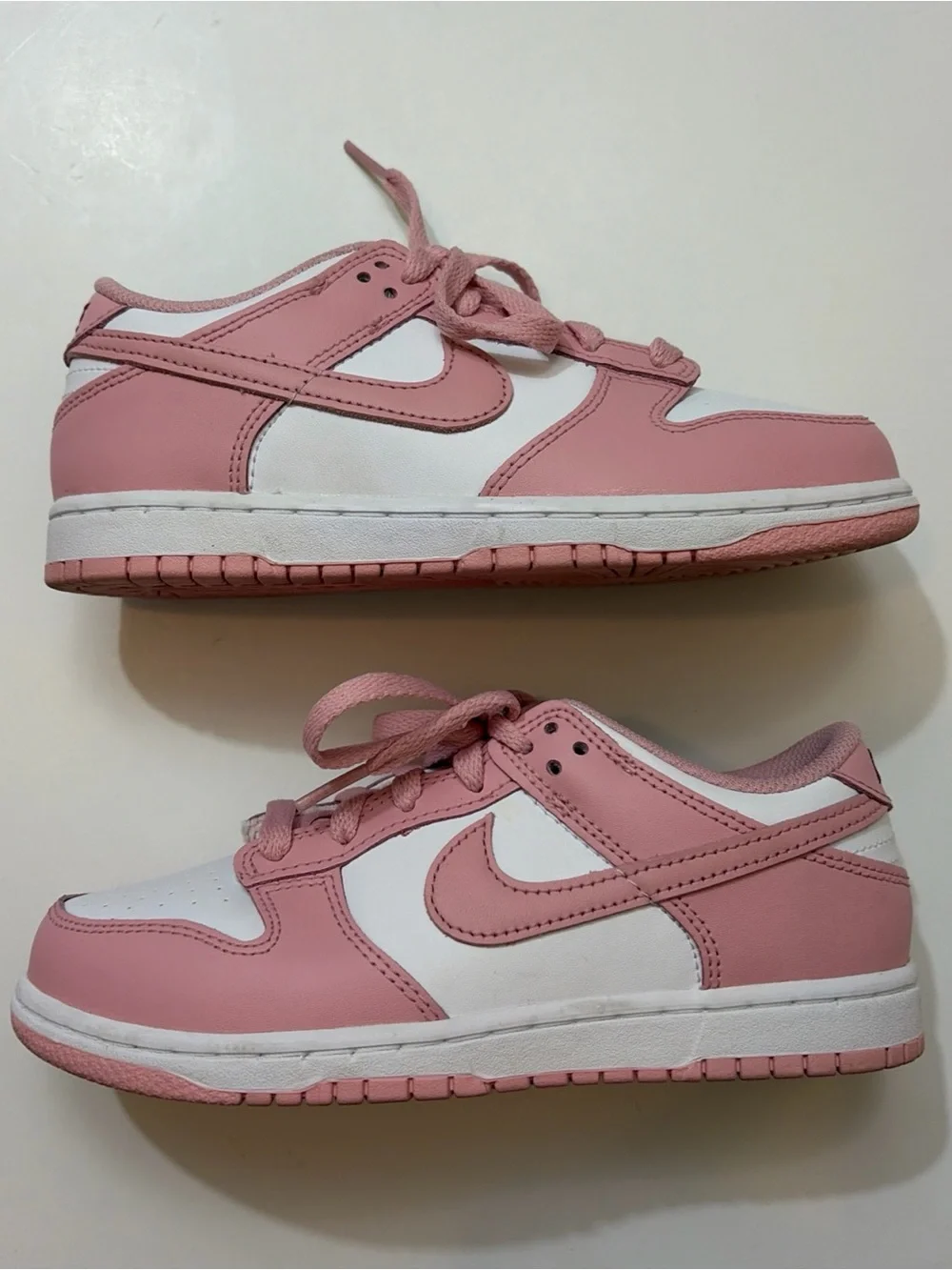 Nike HV0930-100 Dunk Low White Pomegranate (Pink) w/ Box - Size 3Y